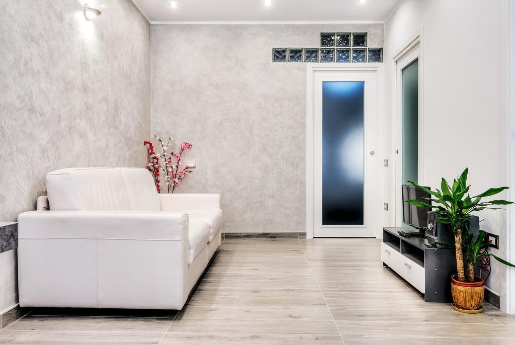 Lovely Apartment Via Piccioni 卡利亚里 外观 照片